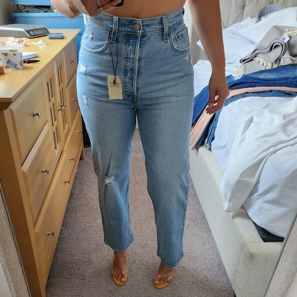 New With Tags Levis Jeans